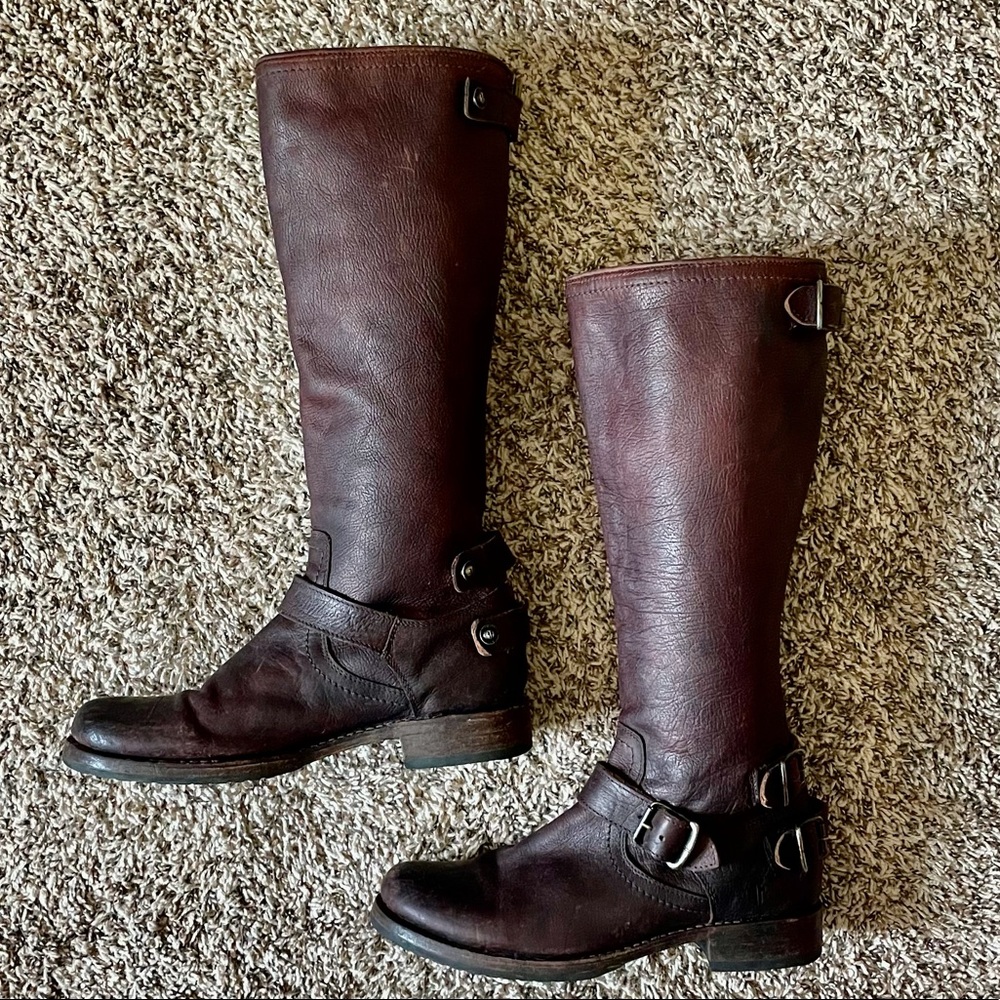 DISCONTINUED Veronica Back Zip FRYE Boots (size 9.5 fits like a 9)